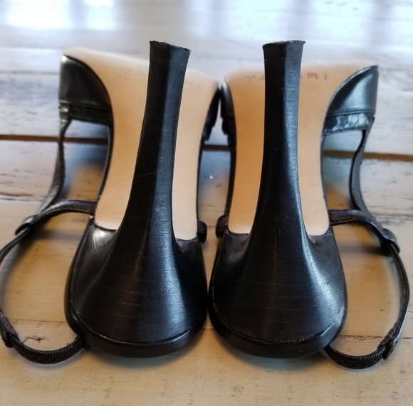 TAHARI sling back, black leather - Picture 8 of 8